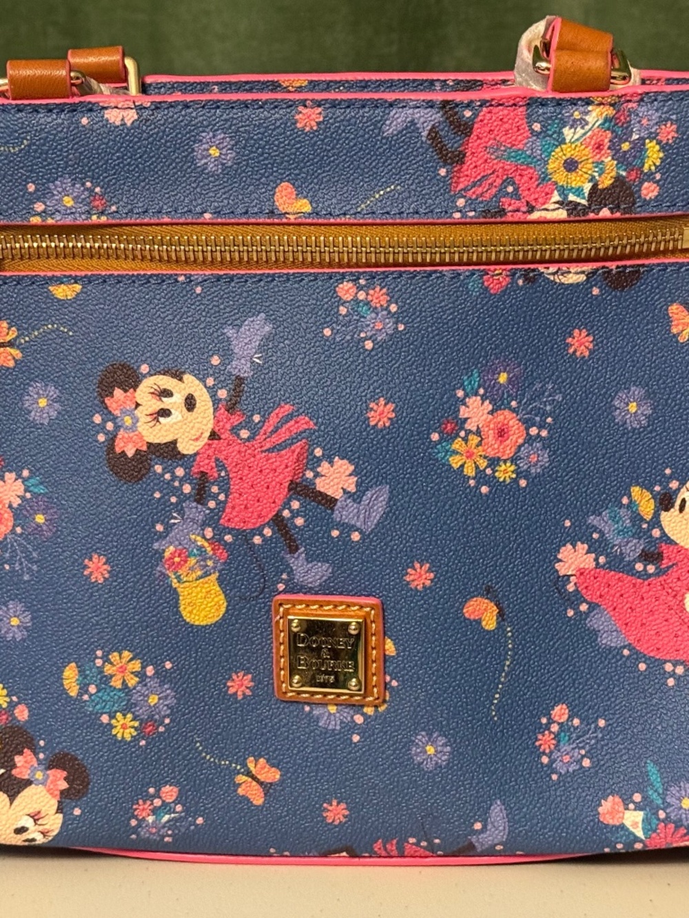 Disney Dooney and Bourke 2021 Epcot Flower & Garden Fest Satchel